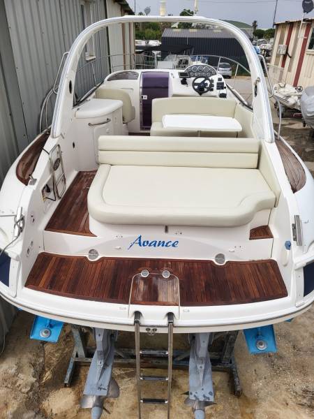 Bateau d'occasion a coque et moteur inboard Bavaria a vendre près de Toulon Var