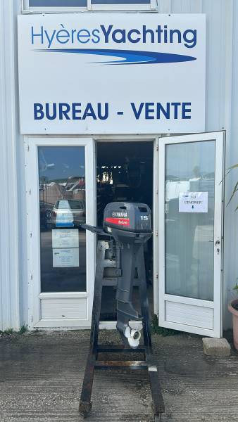 Vente moteur hors bord proche de toulon